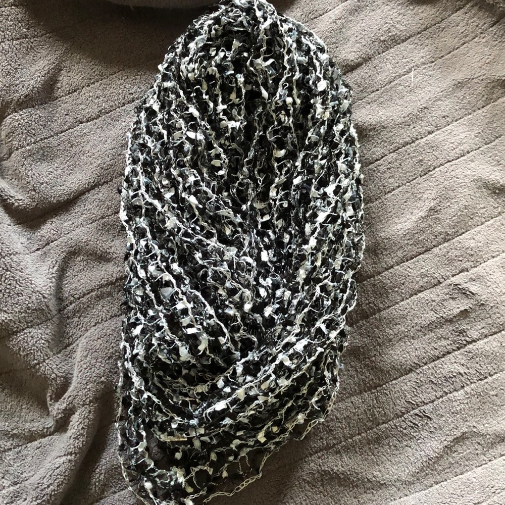 Scarf - Picture 2 of 2